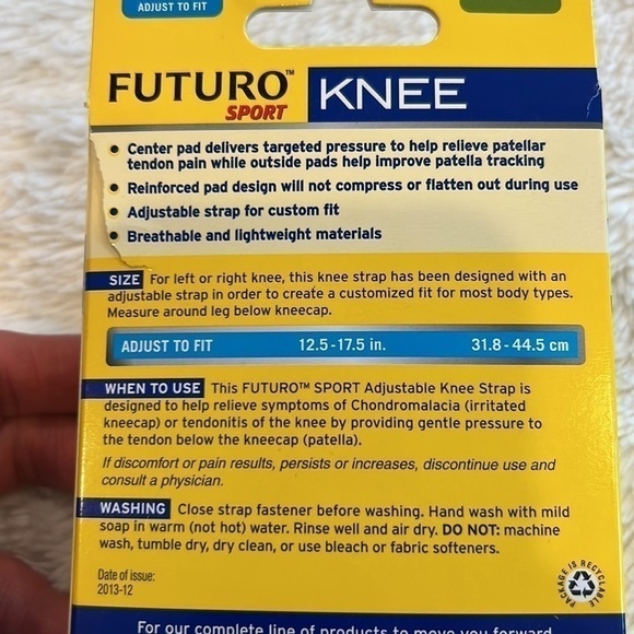 Futuro Sport adjustable knee support strap - Picture 4 of 6